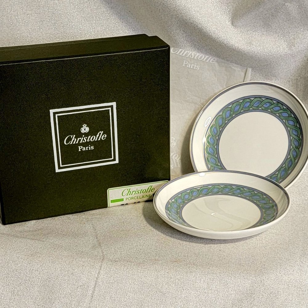 NWT CHRISTOFLE Paris Pair of "Torsada" Pattern Porcelain Small Bowls NIB